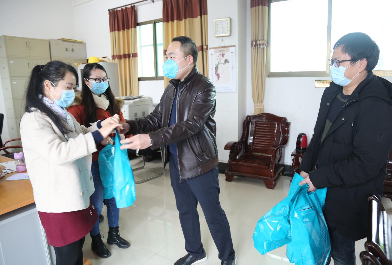 1584603280583642.jpg 1584603280583642.jpg